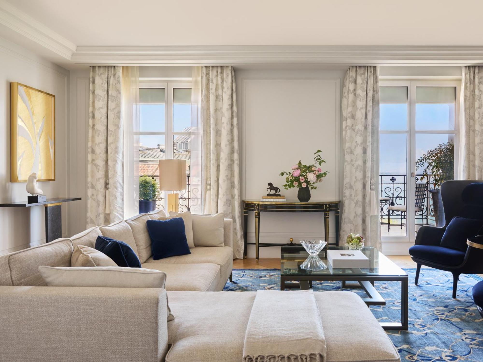 The Woodward - Collection