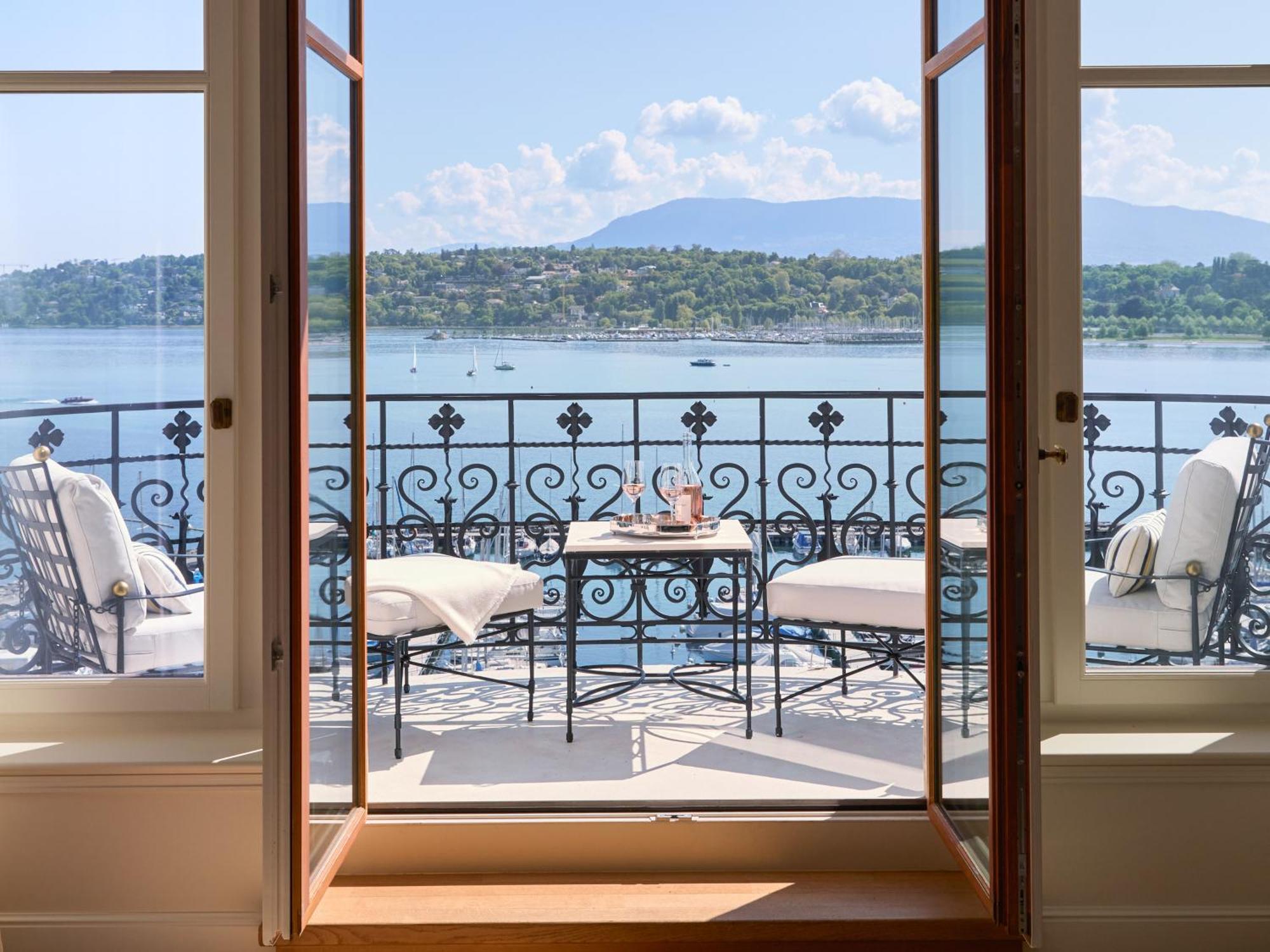 The Woodward - Collection